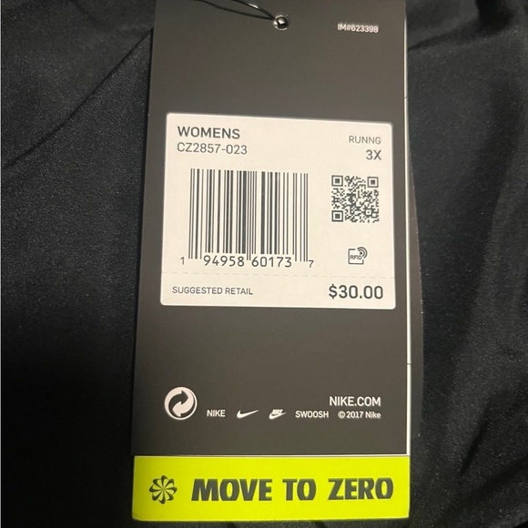 NWT Nike Women’s Shorts - Picture 4 of 6